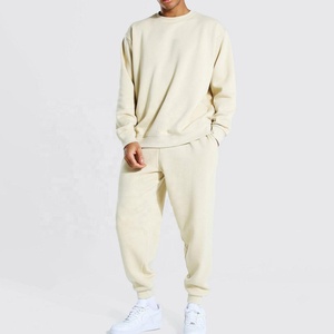 Conjunto de ropa deportiva de algodón 100% de alta calidad para hombre, traje de jogging impermeable de talla grande ajustado OEM bordado sólido con logotipo personalizado - Product Image 4