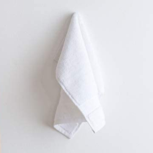 Serviettes de rasage blanches pour hôtel fabriquées en Turquie 30x30 cm 450-600 Débarbouillettes GSM 100% coton turc - Product Image 3