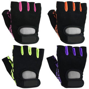 Gants d'entraînement en cuir rembourrés pour femmes pour les exercices d'haltérophilie en salle de sport - Product Image 1