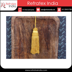 Elegantes borlas blancas para llaves, bolsos de mano - Product Image 6