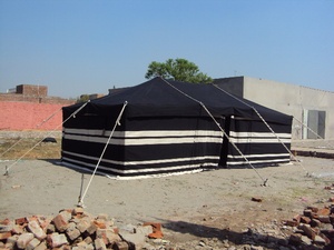 Lona impermeable de lona para acampar al aire libre, tienda tradicional de estilo árabe a rayas blancas y negras para el desierto - Product Image 2