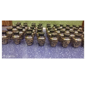 KEESAKE en laiton noir, fournitures d'enterrement florales, urne commémorative cuivworld inde - Product Image 1