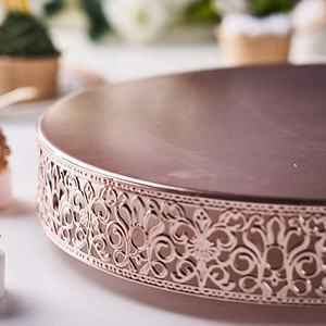 Soporte redondo de Metal de encaje para pastel de boda, expositor de postres, rubor, oro rosa, aspecto metálico brillante para postres, magdalenas y pastelería - Product Image 3
