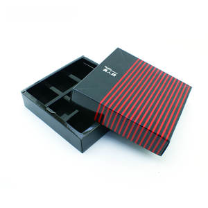 Boîtes d'emballage cadeau de gâteau de lune de boulangerie imprimées sur mesure Design haut-bas avec laminage mat de gaufrage en matériaux recyclés - Product Image 6