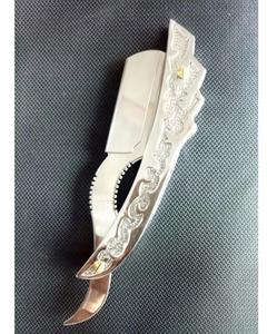 Maquinilla de afeitar de garganta recta hecha en latón con herramienta de afeitado facial de peluquero de hoja única - Product Image 2