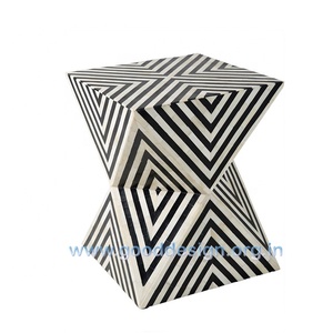 Mesa Auxiliar de Madera de Alta Calidad, Tamaño 13 x 18 Pulgadas, Mesas Auxiliares Geométricas de Madera con Incrustaciones de Resina de Hueso, Muebles de Lujo para Sala de Estar - Product Image 2