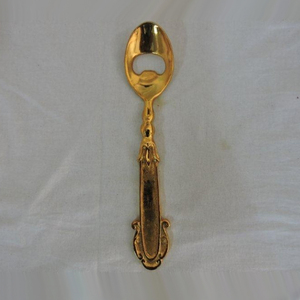 Nuevo diseño de acero inoxidable con abrebotellas chapado en oro cocina y utensilios de cocina de mesa botella de agua - Product Image 4