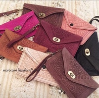 Dompet Kulit Asli Wanita Anti Maling Motif Geometris Warna Kustom Maroko yang Menakjubkan dengan Penutup Hook Loop