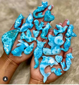 Piedra de Rodonita tallada en corazón de aspecto súper elegante, piedra preciosa de cabujón suelta suave para joyería de piedras preciosas de verano - Product Image 2