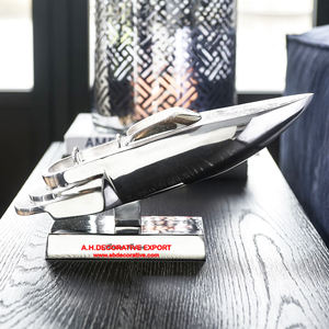 Table Top Mini Téléphone Sculpture En Aluminium pour Salon Maison Décoratif Placage Argent Moderne Salon Sculpture - Product Image 4