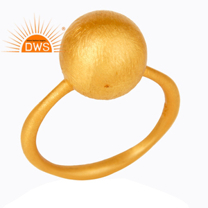 Anillo Apilable de Plata 925 Chapado en Oro de 18 Quilates, Acabado Cepillado Hecho a Mano, Proveedor de Joyería, Colección Clásica - Product Image 1