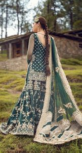 ÉBLOUISSANT et ÉLÉGANT INDIEN/PAKISTANAIS BRODERIE SUR DE MARIÉE KAMEEZ--LEHENGA ROBE Embelli ZARDOZI travail pour le Mariage @ 2021 - Product Image 2