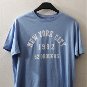 เสื้อยืดคอกลมแขนสั้นผ้าคอตตอนคอมบ์สำหรับผู้ชายเสื้อถักลายทางมีตราสินค้า2020 100% พรีเมี่ยม - Product Image 1