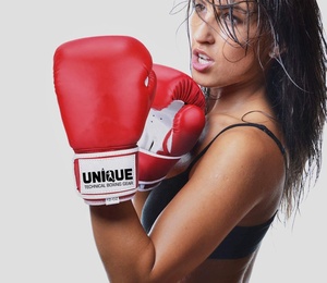 Professional High Quality Fashion Sports Customized Logo Leather <b>Thermal</b> Kick Boxing <b>Gloves</b> - Product Image 5