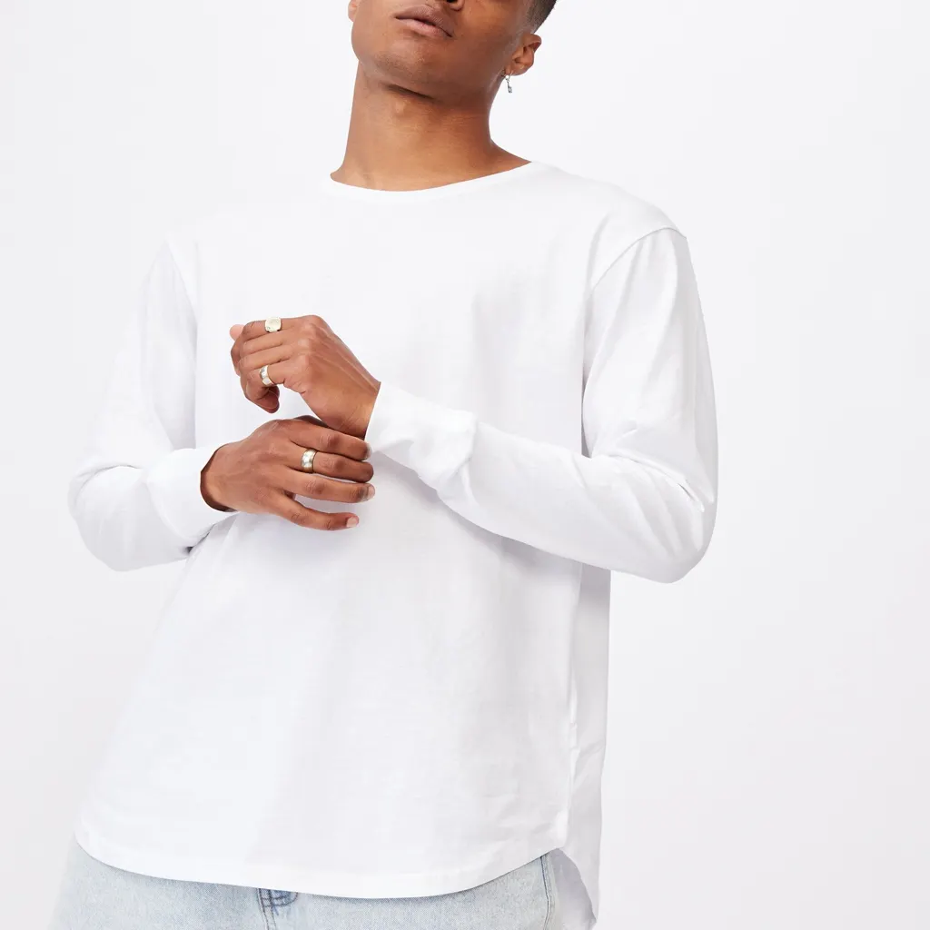 High quality 100% Cotton White color crewneck full sleeves Slimfit gym builder fashion style Tshirt