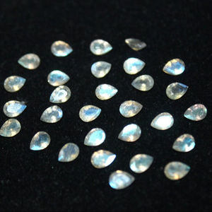 4mm 6mm Labradorite Naturelle Poire À Facettes Lâche Prix De Gros Pierre Semi Précieuse Acheter En Vrac Du Fabricant Boutique En Ligne DIY - Product Image 1