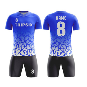 Conjunto de uniforme de fútbol personalizado para hombre, camisa deportiva y pantalones cortos atléticos - Product Image 5