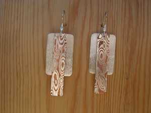 Pendientes hechos a mano de gen Mokume - Product Image 2