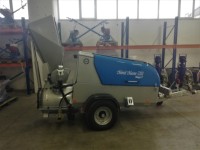 Pompe à béton Mortel Meister 5200V avec benne