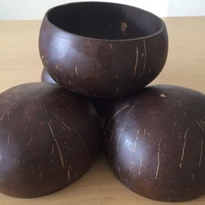 Bol en bois de noix de coco écologique Bol de cuisine fabriqué au Vietnam pour un usage quotidien - Product Image 6
