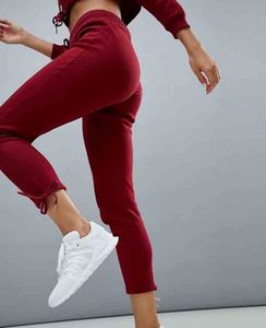 Nuevo Diseño de Chándal con Capucha para Hombre y Mujer, Color Sólido, con Logotipo Personalizado, Color Personalizado, Chándal Corto Hecho a Medida Profesional - Product Image 6