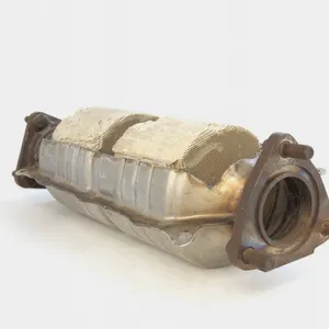 High quality catalytic performance auto universal catalytic converter