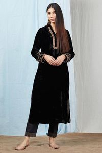 NEW--ELEGANT---EMBROIDERY on STRAIGHT KURTA WITH <b>PANT</b>--DRESS--for Party-WEAR & WEDDING @ 2021 - Product Image 2