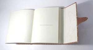 Diario de cuero con cubierta de papel de algodón reciclado marrón de estilo étnico hecho a mano con cuadernos de puntadas a mano - Product Image 4