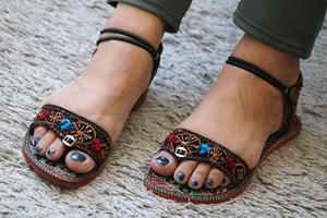 Rajasthani Brodé À La Main Flip Flop Sandale Juti Femmes - Product Image 5