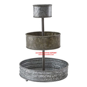 Bandeja galvanizada de metal de 3 niveles hecha a mano con diseños de parque personalizables de acabado antiguo para almacenamiento de alimentos de granja - Product Image 2