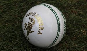 Pelotas de críquet duras Kookaburra de cuero, 4 piezas, 156 g, para partidos de prueba - Product Image 2