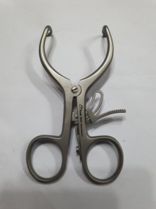 Endo Tech Gelpi 4-1/2" Rétracteur manuel à angle profond en acier inoxydable, édition spéciale, instrument chirurgical pour oreilles, yeux, nez, gorge - Product Image 4