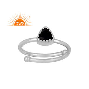Bague en argent Sterling 925 Fine et en forme de Triangle, empilable, pierre précieuse noire, colonne vertébrale brevetée, vente en gros, bijoux en argent - Product Image 1