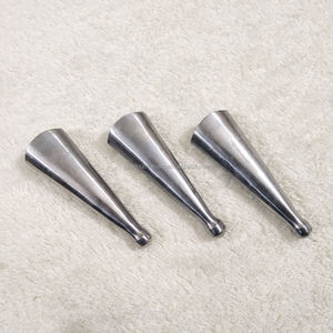 Chape de scabbard moyen en métal pour fer moyen - Product Image 3