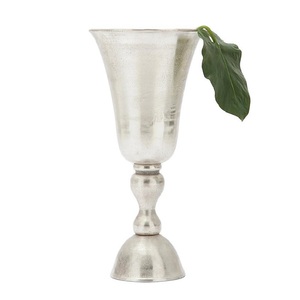 แจกันดอกไม้โลหะตกแต่ง คุณภาพเยี่ยม แจกันดอกไม้ทำมือ แจกันดอกไม้โลหะชุบนิกเกิลคุณภาพสูง - Product Image 1