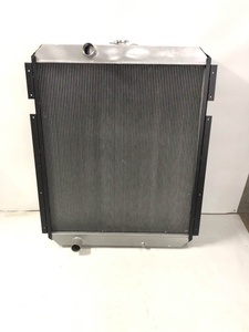 Meilleure vente E330B pelle 124-1762 <span class=keywords><strong>radiateur</strong></span> d'eau 1241762 pour pelle <span class=keywords><strong>radiateur</strong></span> réservoir d'eau de rechange pièces de haute <span class=keywords><strong>qualité</strong></span> - Product Image 2