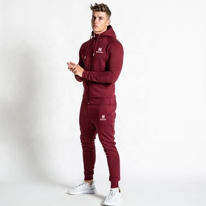 Conjunto de chándal transpirable con logotipo personalizado para hombre al por mayor, ropa de entrenamiento, conjuntos de fitness para gimnasio, ropa para correr - Product Image 1