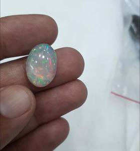 Opale éthiopienne naturelle authentique, cabochon ovale, traitée thermiquement - Product Image 3