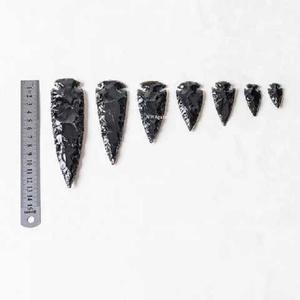 Vente en gros de pointes de flèches en cristal d'obsidienne noire Pendentif en pierres précieuses Oeuf et style religieux Décoration intérieure Quartz améthyste de N H Agate - Product Image 4