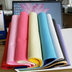 Tissu en feutre absorbant l'huile de 70mm, de haute qualité au Vietnam - Product Image 3