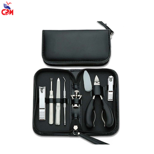 Kit de manucure professionnel avec logo personnalisé pour salons de beauté et techniciennes ongulaires, avec outils de soin des ongles de qualité supérieure et de qualité professionnelle. - Product Image 3