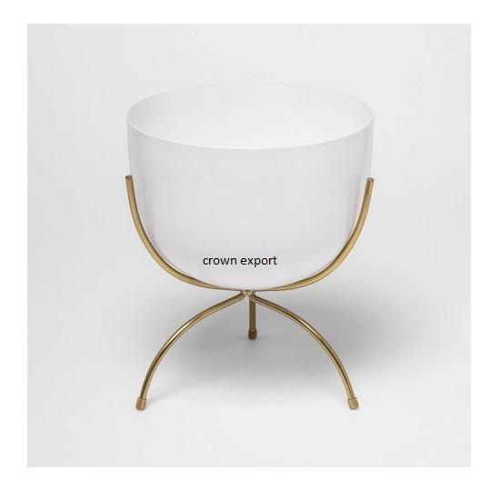 สีขาวและสีทอง