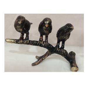 ชุดนกดีไซน์แบบโบราณสามรุ่นโลหะพร้อมขาตั้งรูปทรงใบไม้ชุบเป็นของขวัญสำหรับตกแต่งโรงแรมและร้านอาหาร - Product Image 2