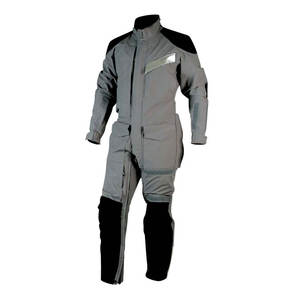 Combinaison de course de moto pour hommes personnalisable, respirante et coupe-vent, nouvelle collection de vêtements de sport du fabricant pakistanais - Product Image 2