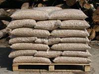 Granulés de bois de qualité supérieure en chêne/pin, bâtonnets de 6 mm, 8 mm, longueur 20-40 mm, humidité 6,29 %, teneur en cendres 0,43 %, sacs de 15 kg
