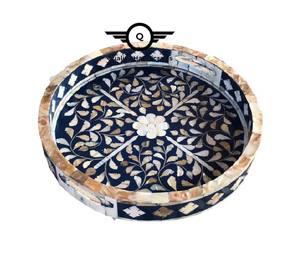 Bandeja de Servicio Árabe para Regalo de Eid, Hecha a Mano con Incrustaciones de Nácar, 38X25X3.75cm, Madera, Certificación EPCH, para Uso en Hoteles y Restaurantes - Product Image 4