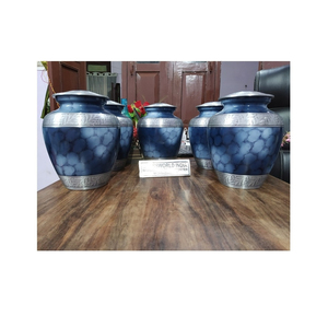 Urna Funeraria de Aluminio Color Azul Plateado, Estilo Americano, para Adultos, de Brassworld India Funeral Supplies - Product Image 1