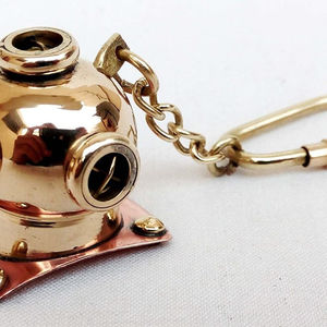 Calvin Artisanat Laiton Casque De Plongée Porte-clés Vintage Maritime Divers Casque Porte-clés Nouveauté Décoration De La Maison Cadeau - Product Image 1