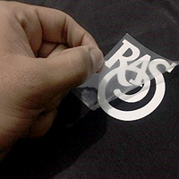 Autocollants de transfert thermique en plastisol avec logo/design personnalisé, couleur personnalisée, taille personnalisée, matériau non toxique, impression écologique lavable