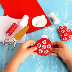 4 ciseaux de cigogne à broder avec 4 couvertures en cuir anti-acide en acier inoxydable modèle AI-9358 par Ariston International - Product Image 6